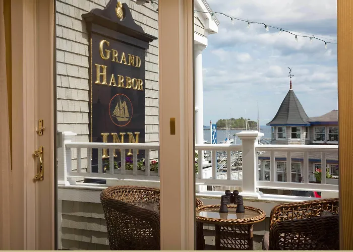 Grand Harbor Inn